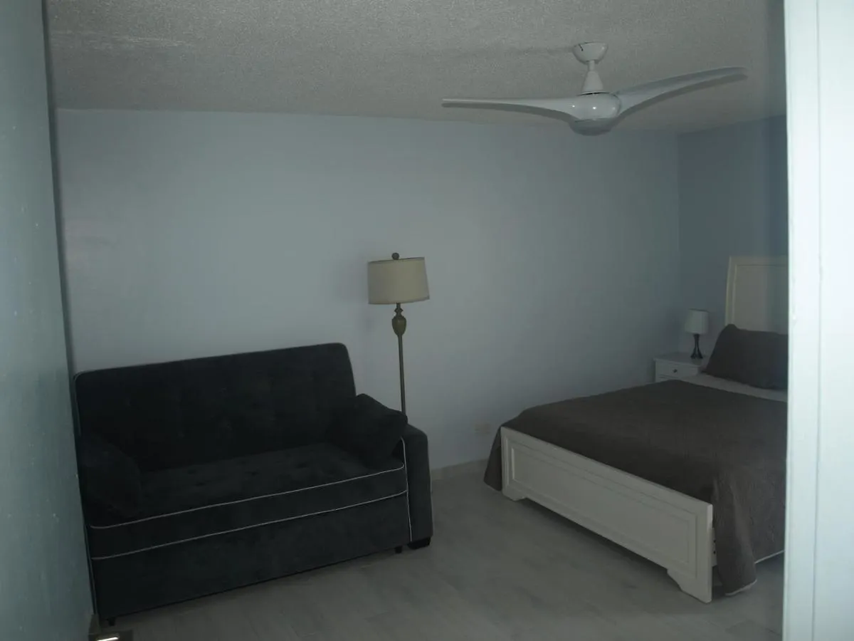Apartment Beach Rental Lux Apt 3Br-2Bth+Sofabed+City & Ocean View San Juan