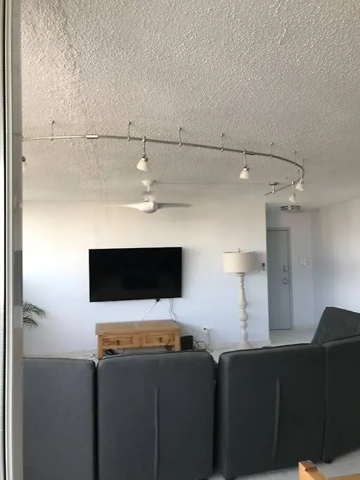 Beach Rental Lux Apt 3Br-2Bth+Sofabed+City & Ocean View San Juan Apartment